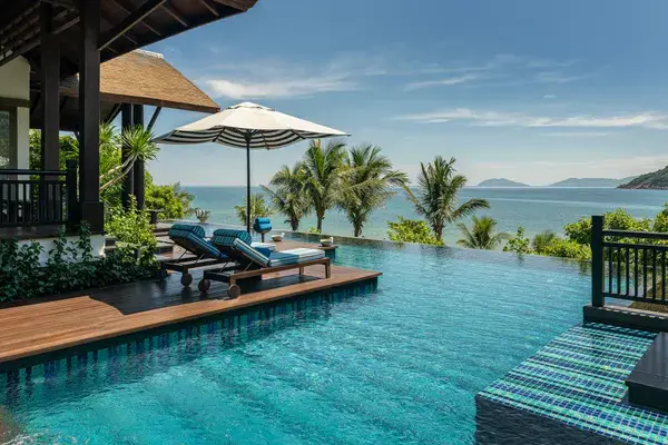 3 BR SP Residence master bedroom infinity pool scaled International Danang Vietnam Website