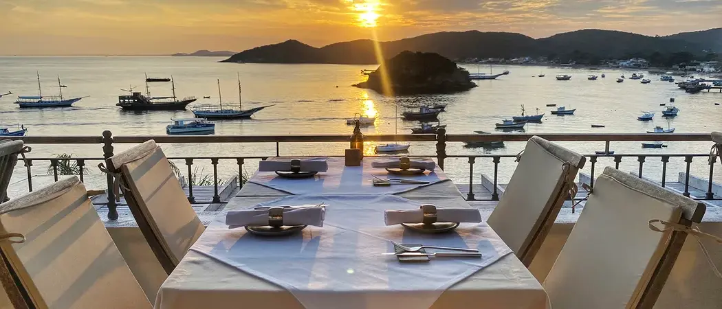 Casas Brancas dining