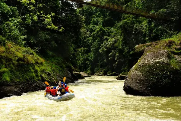 Costa Rica Pacuare Rafting