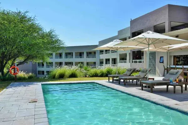 Cresta Maun Swimming Pool