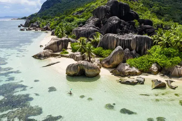 La Digue seychelles Canva Pro