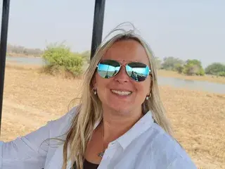 Louise profile