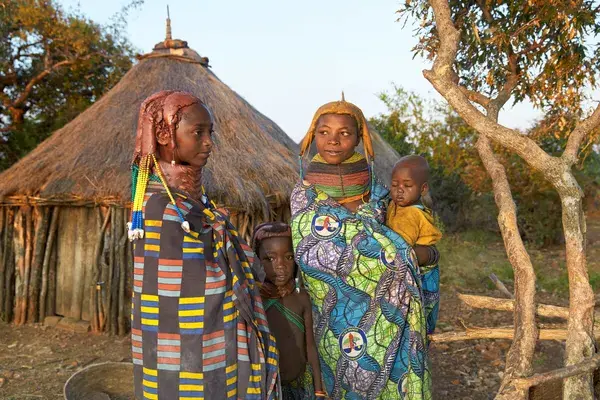 Muila tribe 2 Credit Robert Haidinger Copyright Angola Tourism Board Kleber Group resized