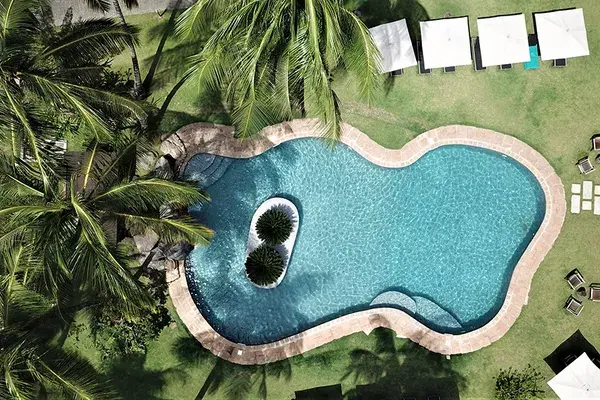 Omali lodge hbd pool