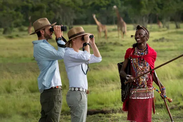 Walking safari Kichwa Tembo